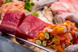 Vela ingrosso commercio prodotti ittici ristorazione vendita al dettaglio pescherie pesce azzurro mar ligure frutti di mare allevamento congelato