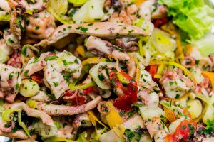 Vela ingrosso commercio prodotti ittici ristorazione vendita al dettaglio pescherie pesce azzurro mar ligure frutti di mare allevamento congelato