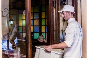 Vela ingrosso commercio prodotti ittici ristorazione vendita al dettaglio pescherie pesce azzurro mar ligure frutti di mare allevamento congelato